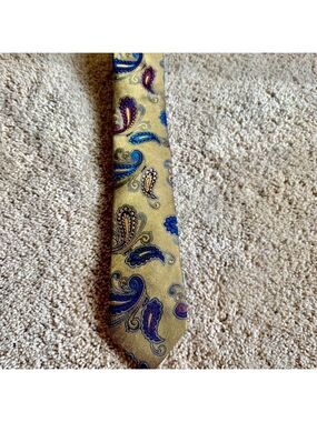 XMI Platinum Silk Tie
